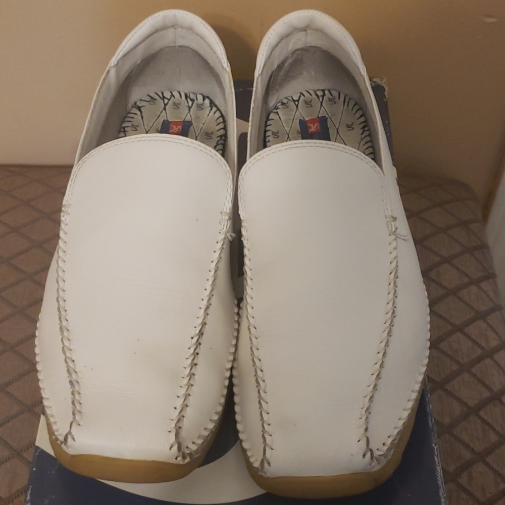 Mens dress shoe